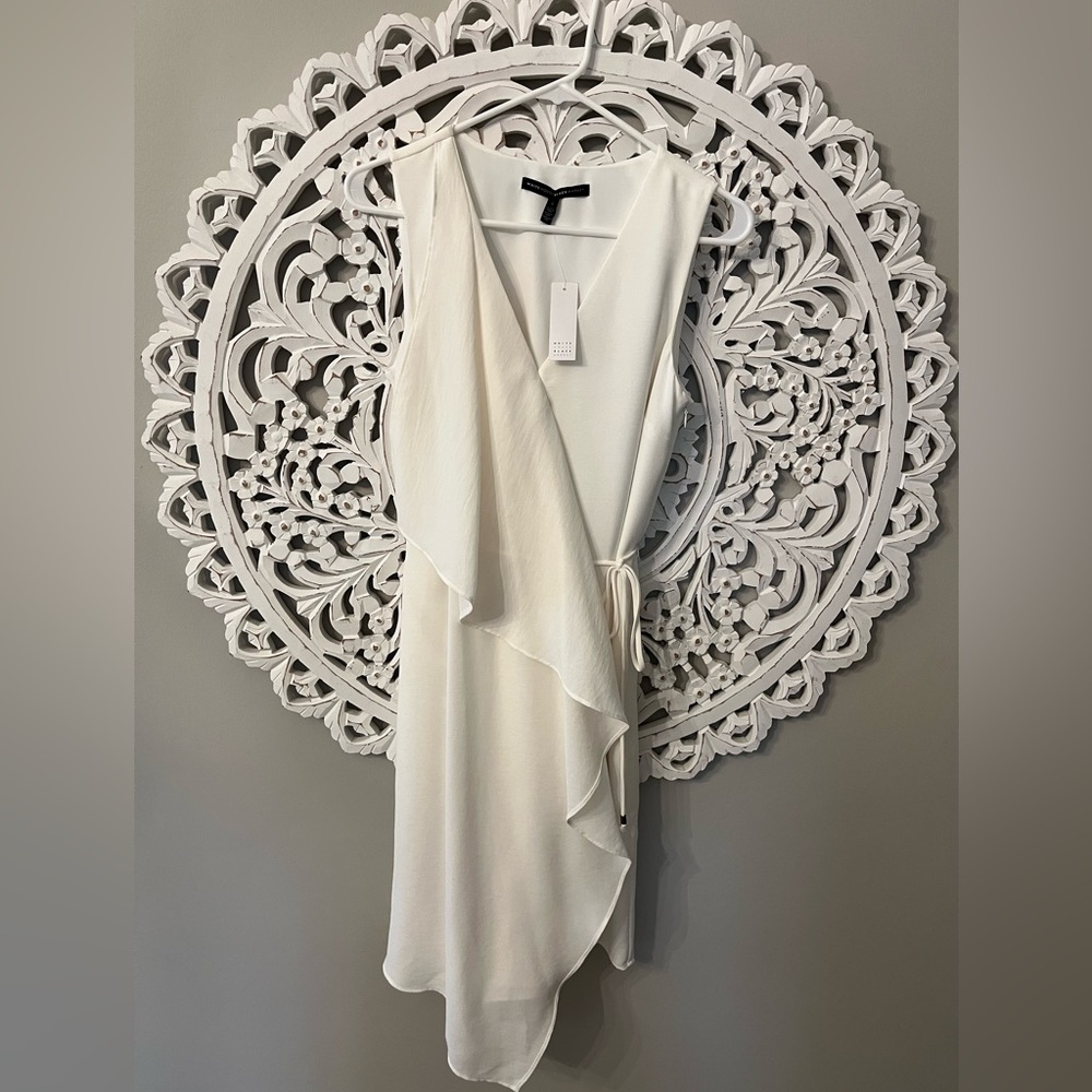 White House Black Market Ruffle Front Dress size 4